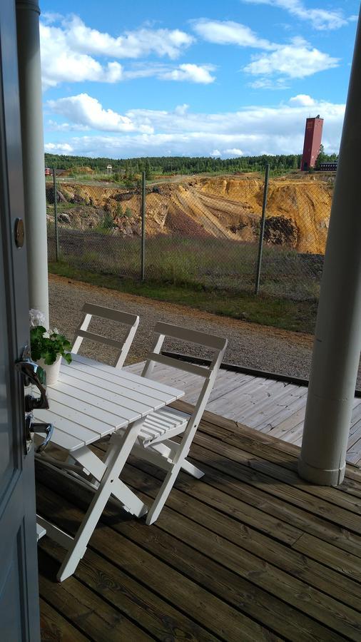 Polhem Bed & Breakfast Фалун Екстериор снимка